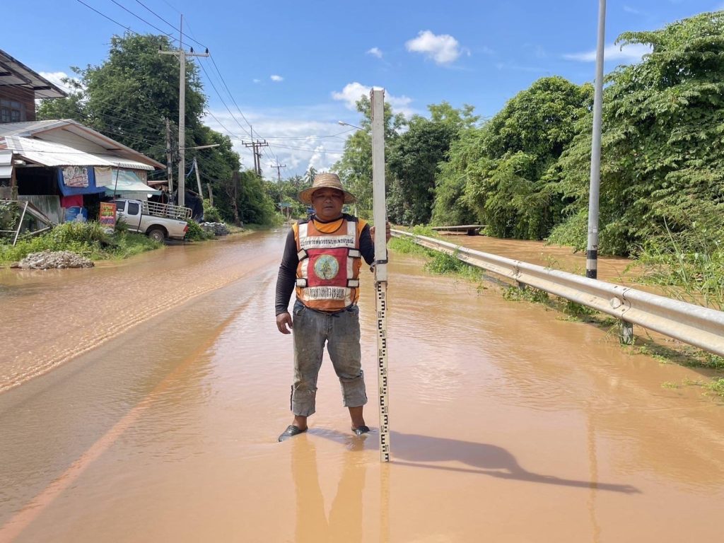 “ทางหลวงชนบท” อัปเดตน้ำท่วมห้ามผ่าน 3 สายทาง พร้อมติดตามสถานการณ์อย่างใกล้ชิด